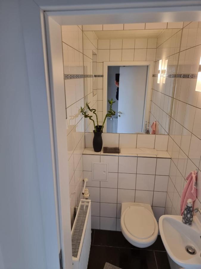Gaestehaus-Ferienwohnung-Appartement Mit Terrasse - Naehe Kliniken/ Herzzentrum Bad Oeynhausen Exteriör bild